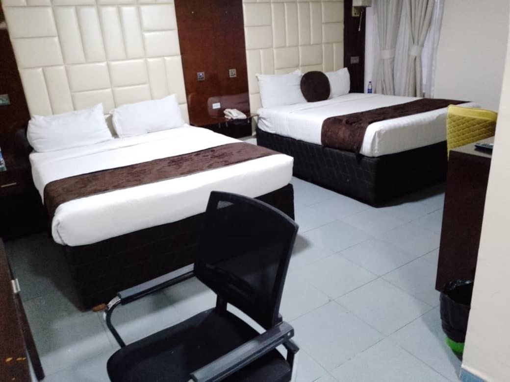 De Rembrandt Hotels And Suites Икея Экстерьер фото