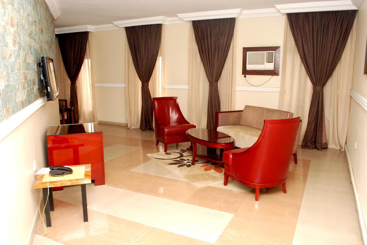 De Rembrandt Hotels And Suites Икея Экстерьер фото