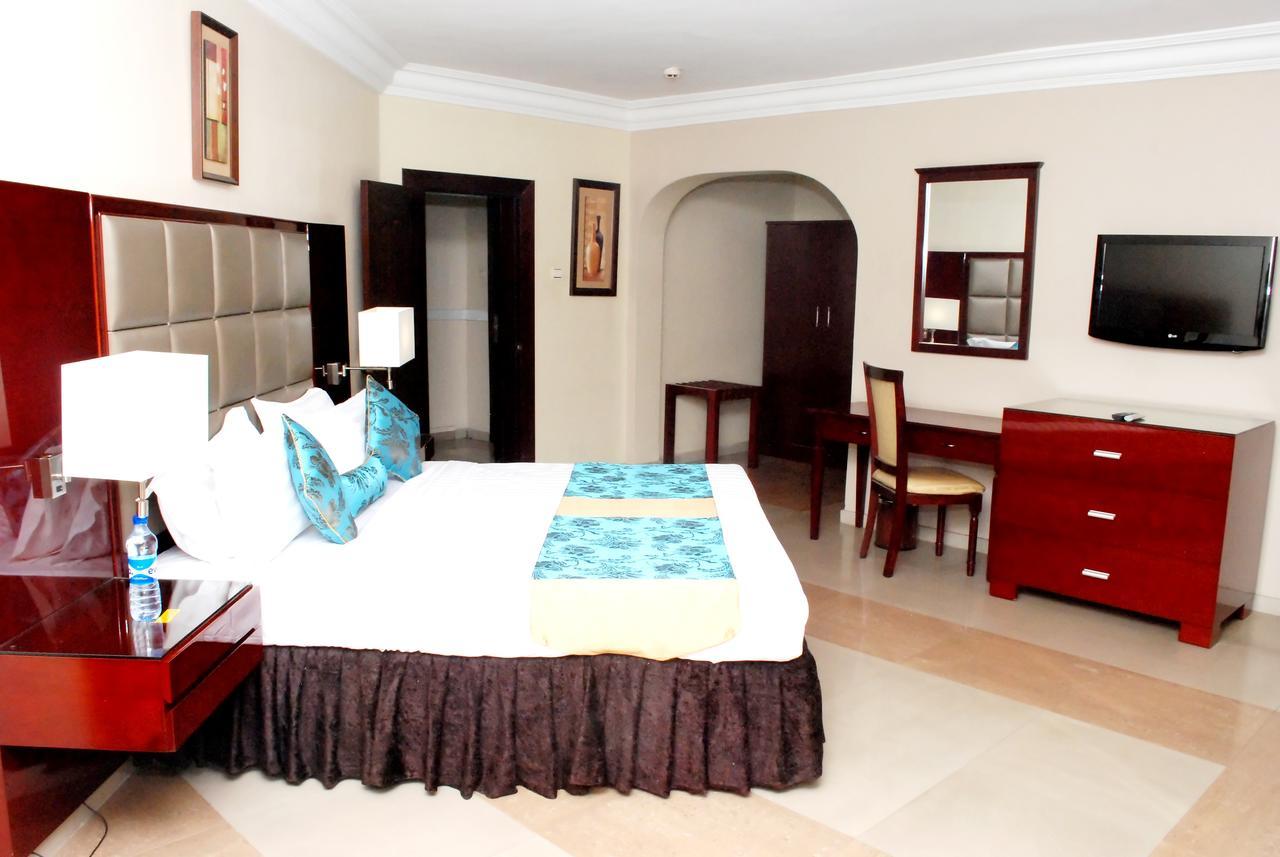 De Rembrandt Hotels And Suites Икея Экстерьер фото