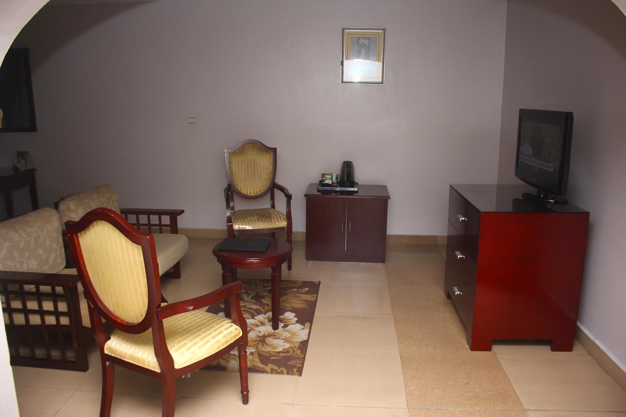 De Rembrandt Hotels And Suites Икея Экстерьер фото