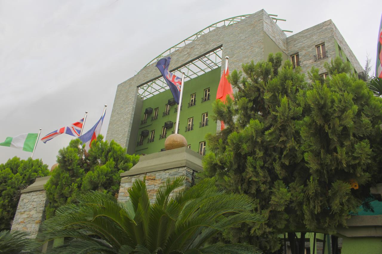 De Rembrandt Hotels And Suites Икея Экстерьер фото